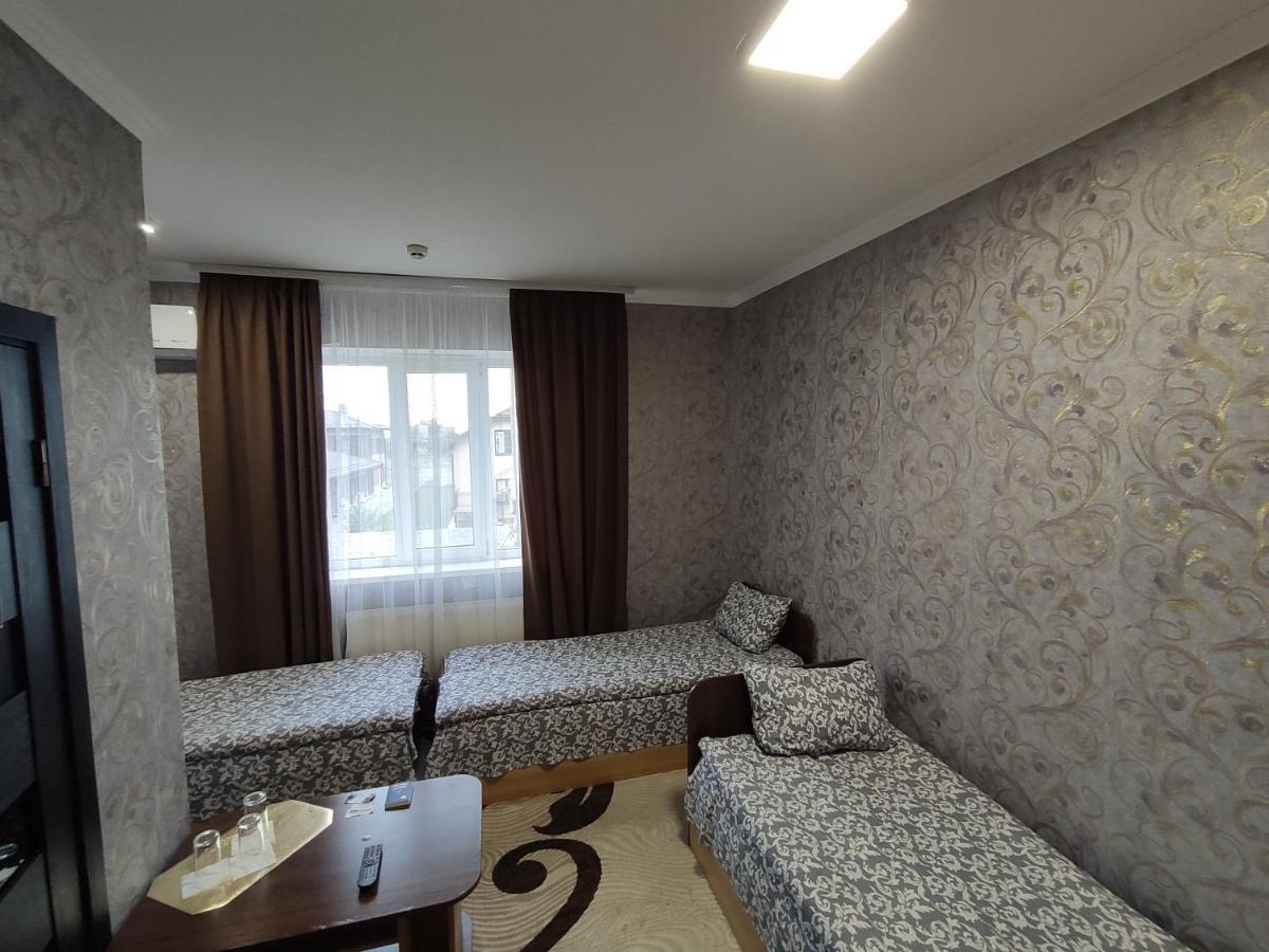 Karavan Bila Krynytsya (Rivne) Exterior foto