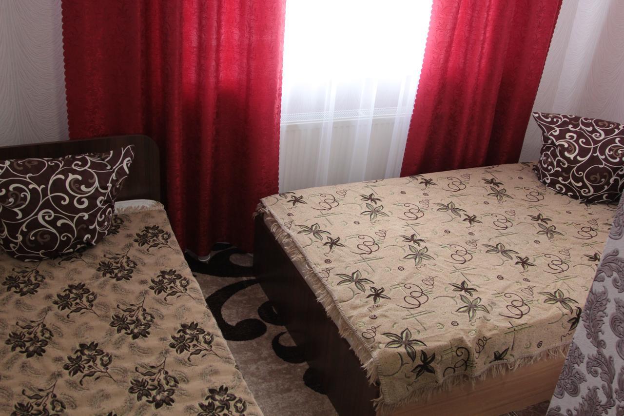 Karavan Bila Krynytsya (Rivne) Exterior foto