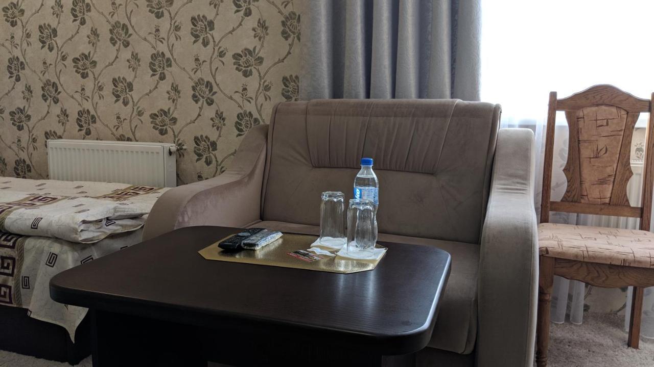 Karavan Bila Krynytsya (Rivne) Exterior foto