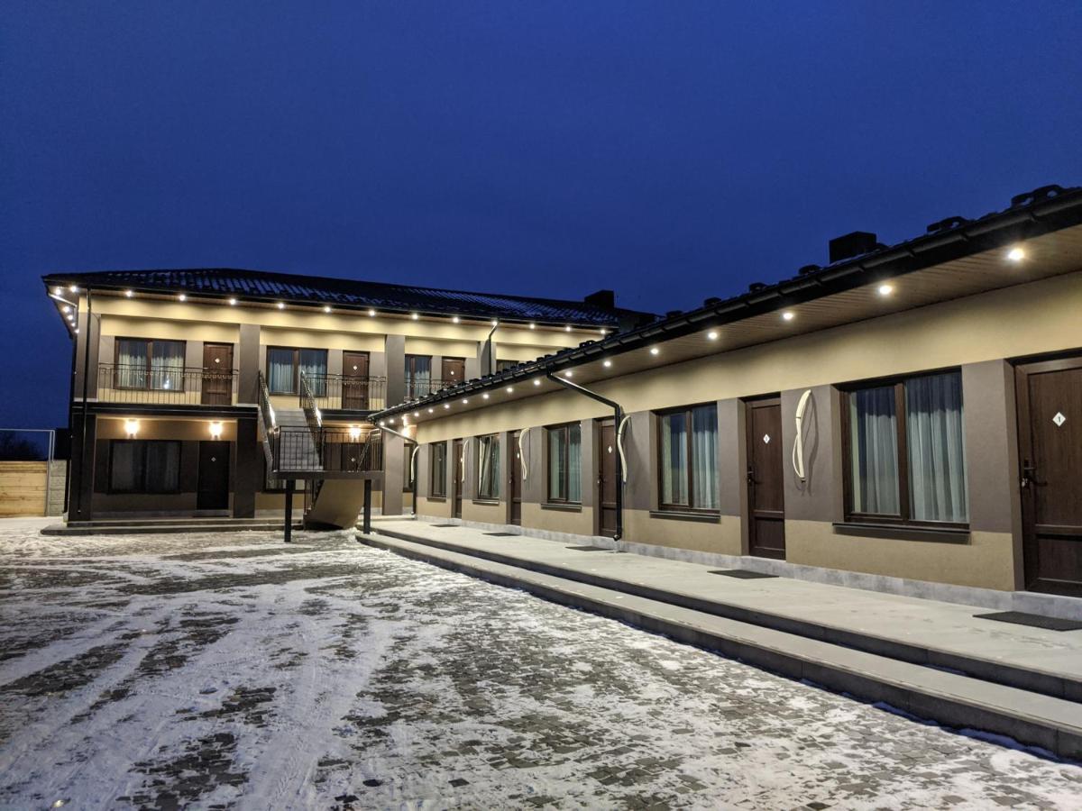 Karavan Bila Krynytsya (Rivne) Exterior foto
